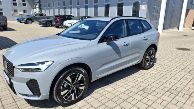 Volvo XC60 2.0 [B5] Mhev Core AWD Geartronic MA...